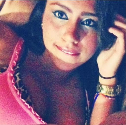 Paula Chavez Photo 26