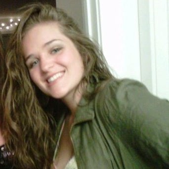 Sarah Shoemaker Photo 10