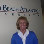 Julia Hodges Photo 1