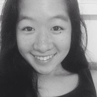 Caroline Wang Photo 26