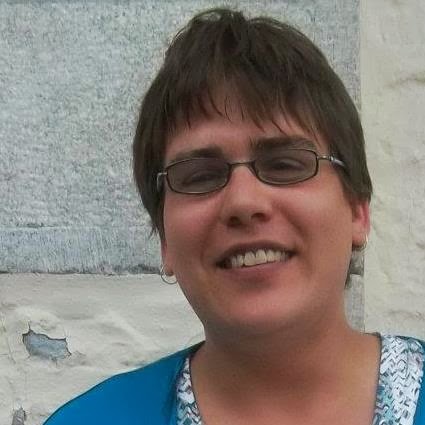 Julie Labrecque Photo 5