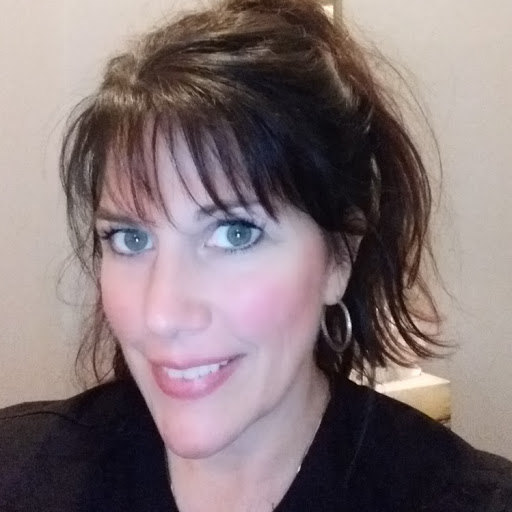 Michele Meier Photo 13