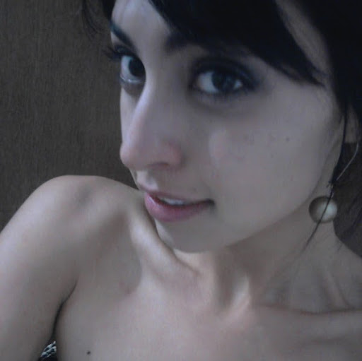 Alejandra Garcia Photo 24