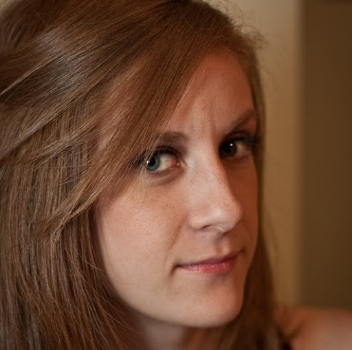 Emily Brooks Photo 12