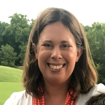 Elizabeth Lindsey Photo 22