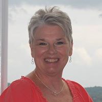 Jennifer Holden Photo 10