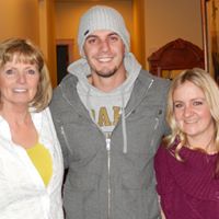 Angie Squires Photo 11