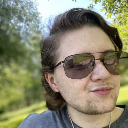 Suzanne Gay Photo 19