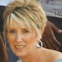 Roberta Hayes Photo 19