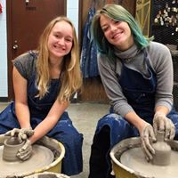 Alexis Lyons Photo 26