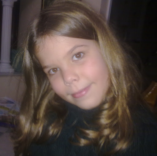 Lucia Castellano Photo 6