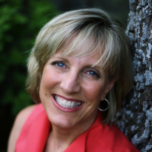 Amy Connell Photo 22