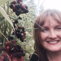 Teresa Loveless Photo 29