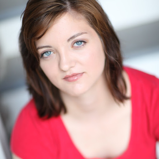 Rebecca Huddleston Photo 8