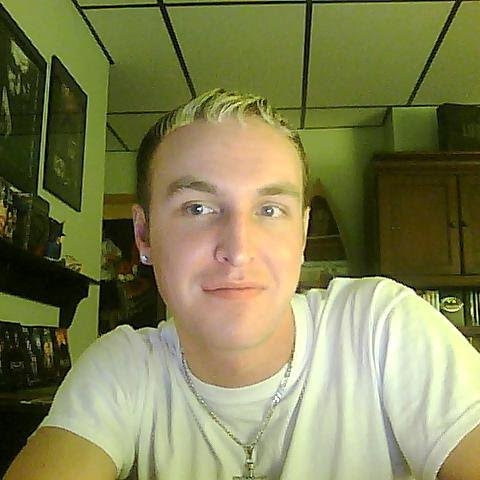 Travis Beck Photo 38