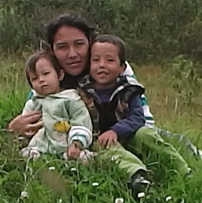 Gloria Reyes Photo 2