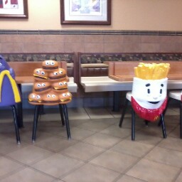 Julianne Webster Photo 7