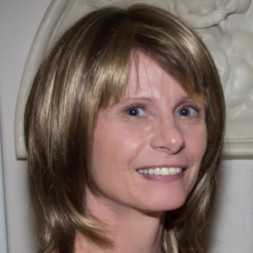 Patricia Glover Photo 24