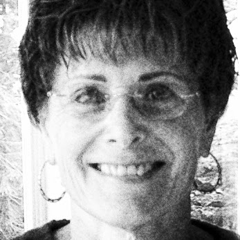 Catherine Moreno Photo 32