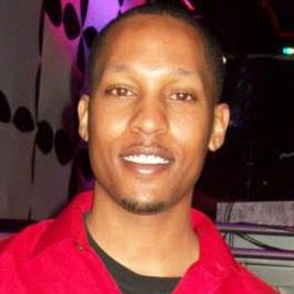 Timothy Cox Photo 41