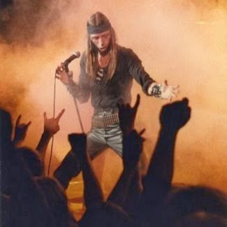 Damien King Photo 12