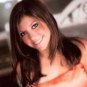 Sarah Holt Photo 25