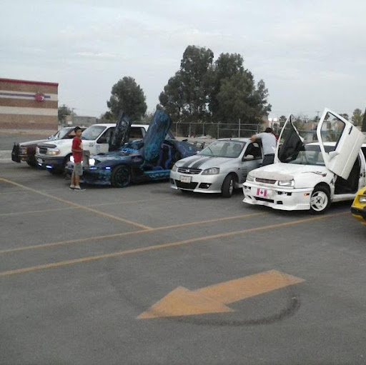 Raymundo Rodriguez Photo 35