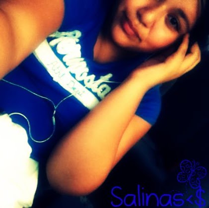 Valeria Salinas Photo 6