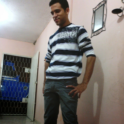 Reinaldo Fernandez Photo 25