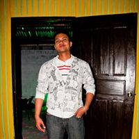 Robin Ferrer Photo 15