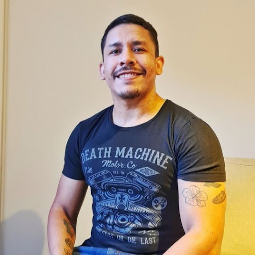 Manuel Solorzano Photo 24