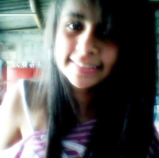 Juliana Arias Photo 24