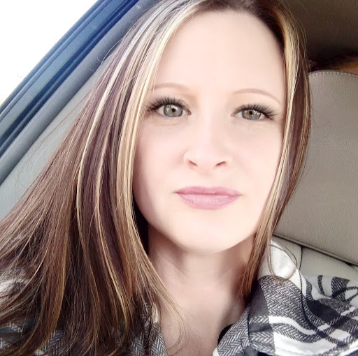 Lindsay Bishop Photo 17