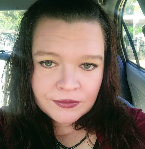 Stephanie Greer Photo 12