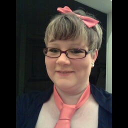 Stefanie Roth Photo 31