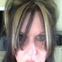 Crystal Lawrence Photo 17