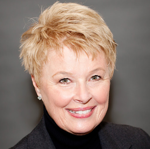 Susan Oelrich Photo 4