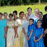 Jennifer Yoder Photo 18