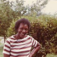 Juanita Roberts Photo 21