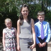 Angela Booth Photo 41