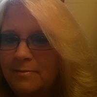 Julie Keener Photo 9