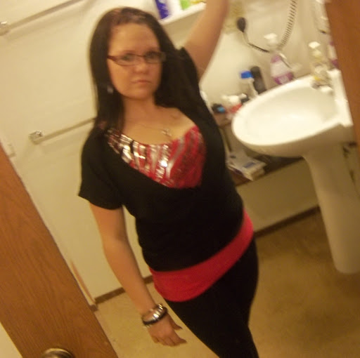 Alicia Collier Photo 6