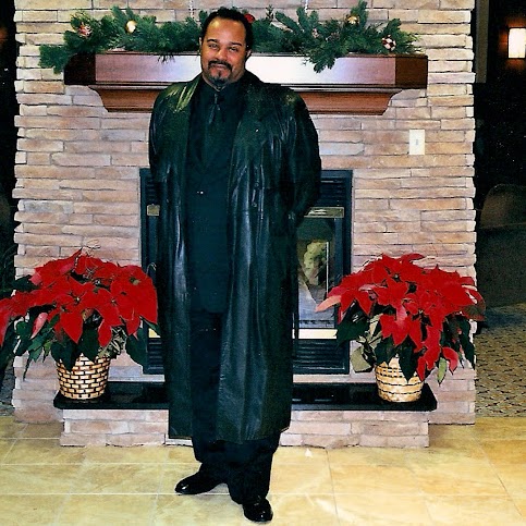 Ronald Lowe Photo 35