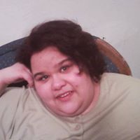 April Duvall Photo 23