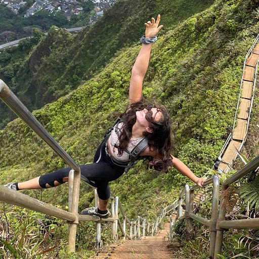 Angela Sills Photo 13