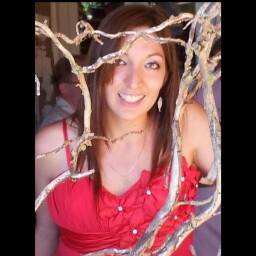 Cynthia Castaneda Photo 8