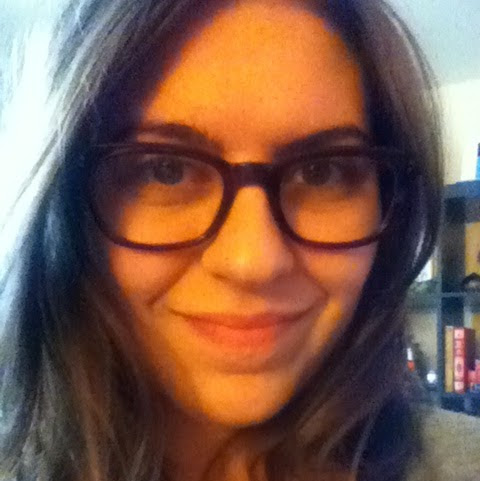 Rachel Collins Photo 13