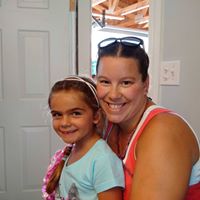 Elizabeth Niemi Photo 6