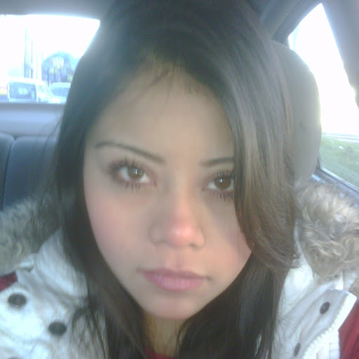 Julissa Estrada Photo 23