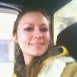 Amy Swiger Photo 16